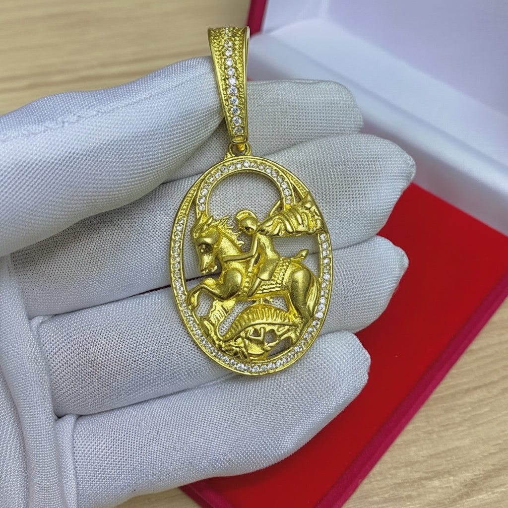 PINGENTE SÃO JORGE OVAL CRAVEJADO