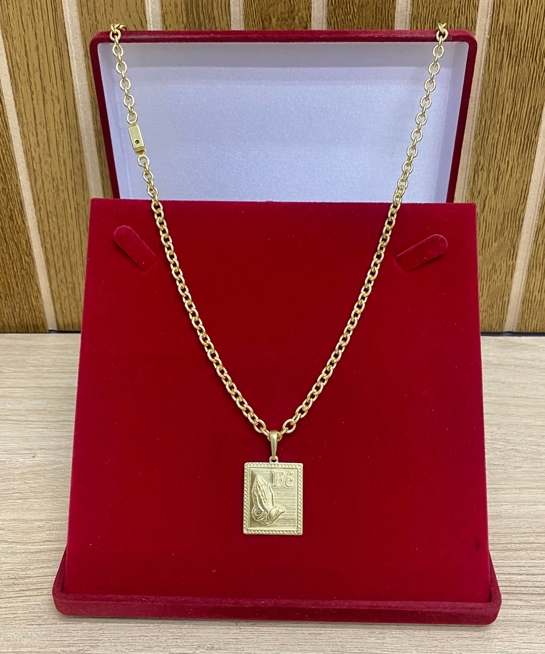 CORRENTE ELO CADEADO BOLEADO 4MM + PINGENTE BRINDE + PULSEIRA BRINDE