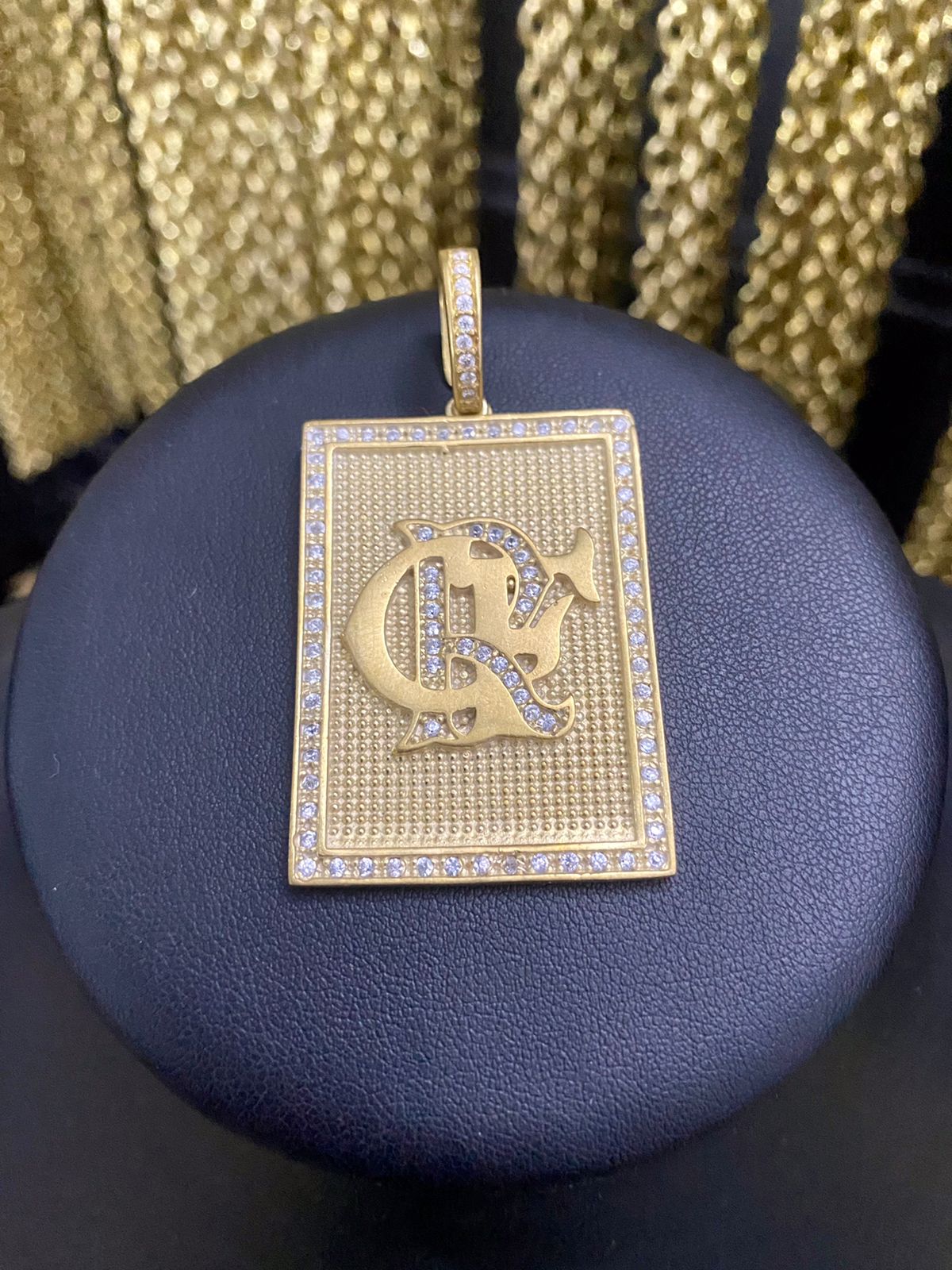 PINGENTE PLACA FLAMENGO CRAVEJADO - WRDJOIAS