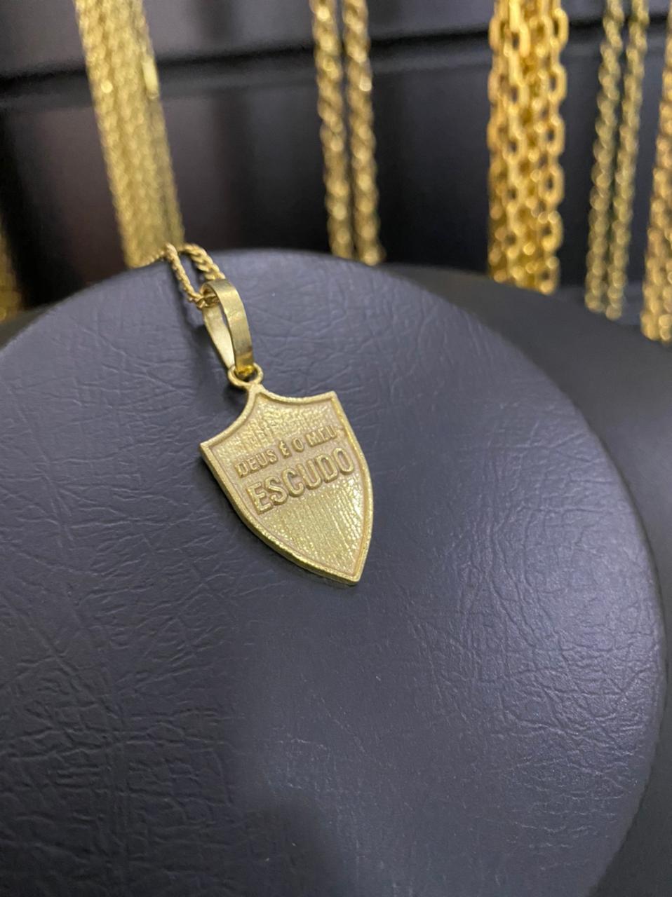PINGENTE JESUS E O MEU ESCUDO - WRDJOIAS