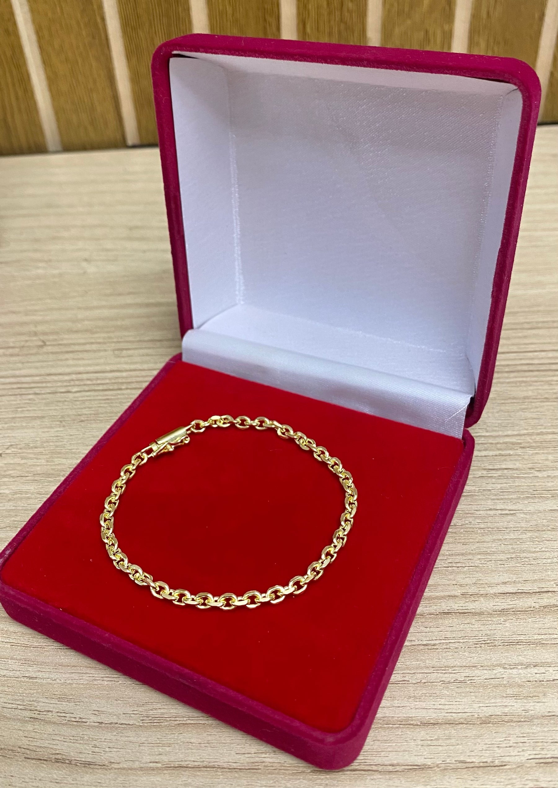 CORRENTE ELO CADEADO QUINA 4MM + PINGENTES