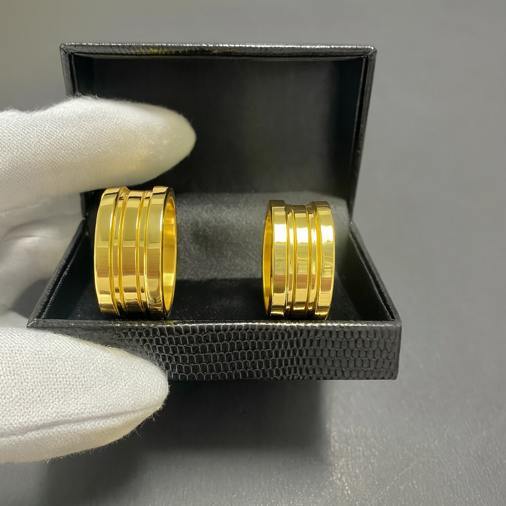 PAR DE ALIANÇAS MODELO BULGARI 02 FRISOS 8MM