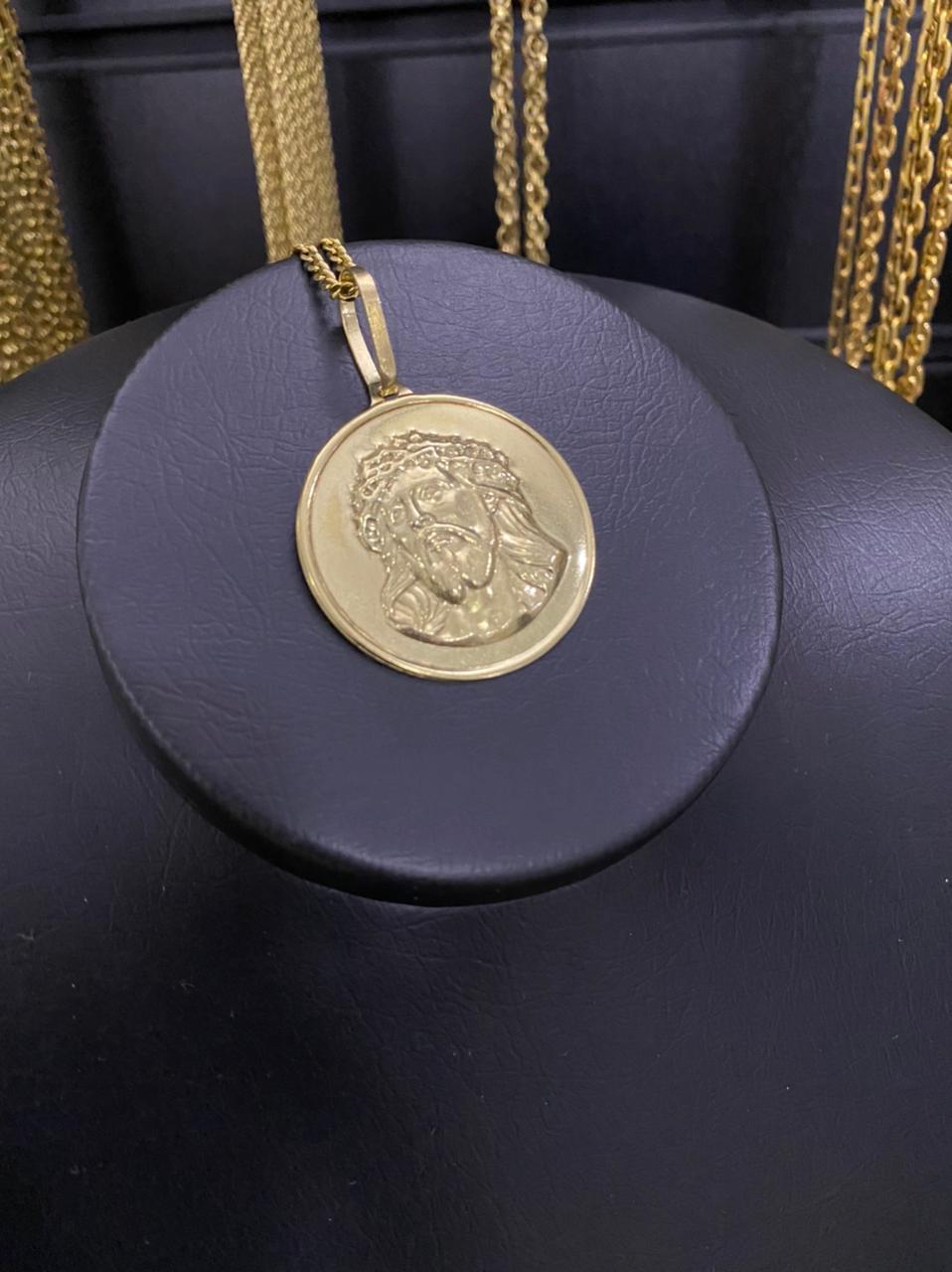 PINGENTE MEDALHA REDONDO JESUS - WRDJOIAS