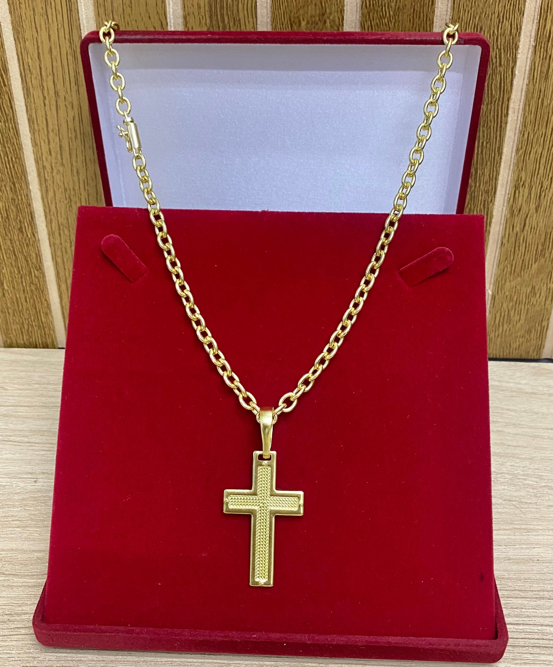 CORRENTE ELO CADEADO QUINA 6MM + PINGENTES