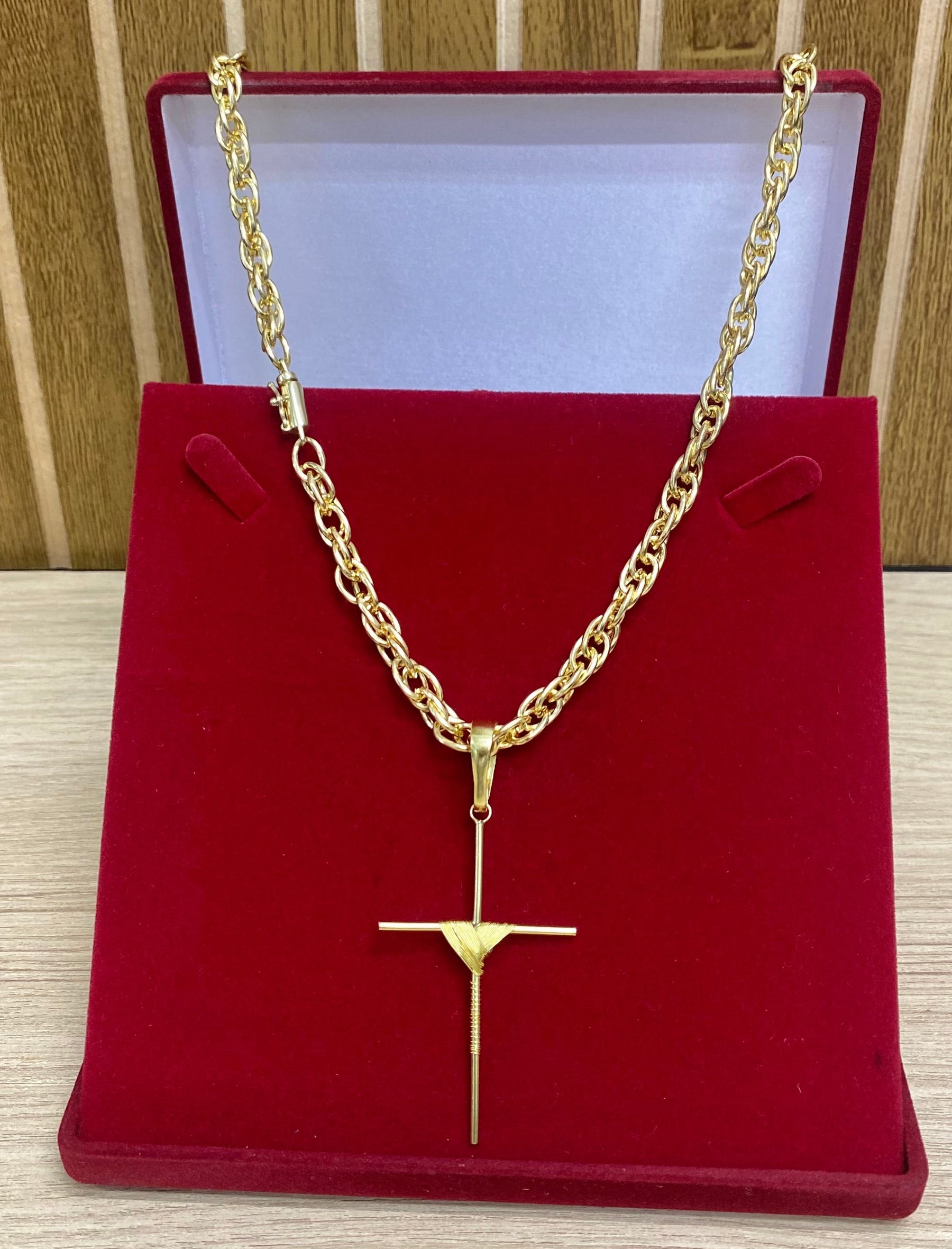 CORRENTE ELO TRANÇADO 8MM + PINGENTES