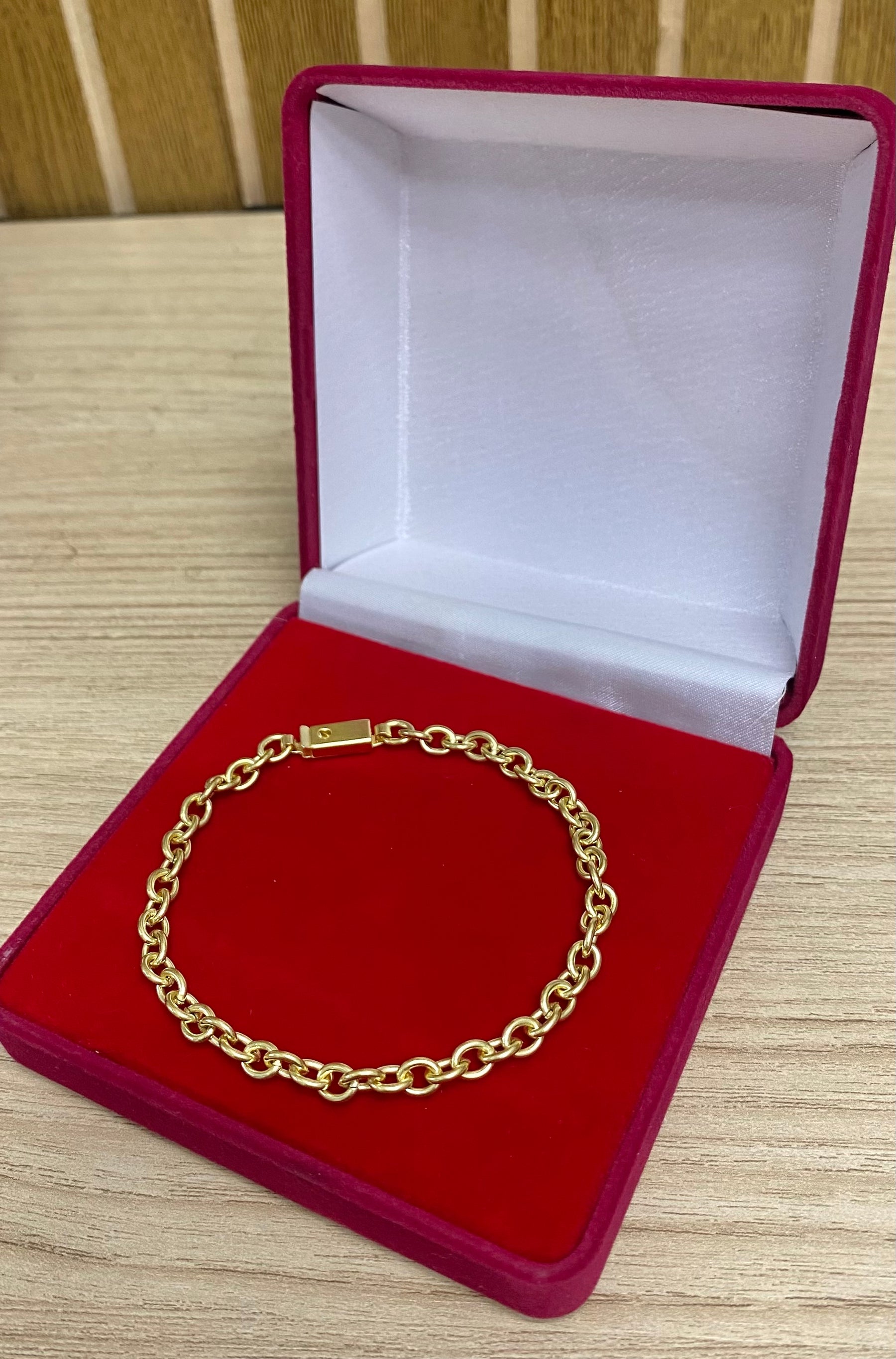 CORRENTE ELO CADEADO QUINA 6MM + PINGENTES