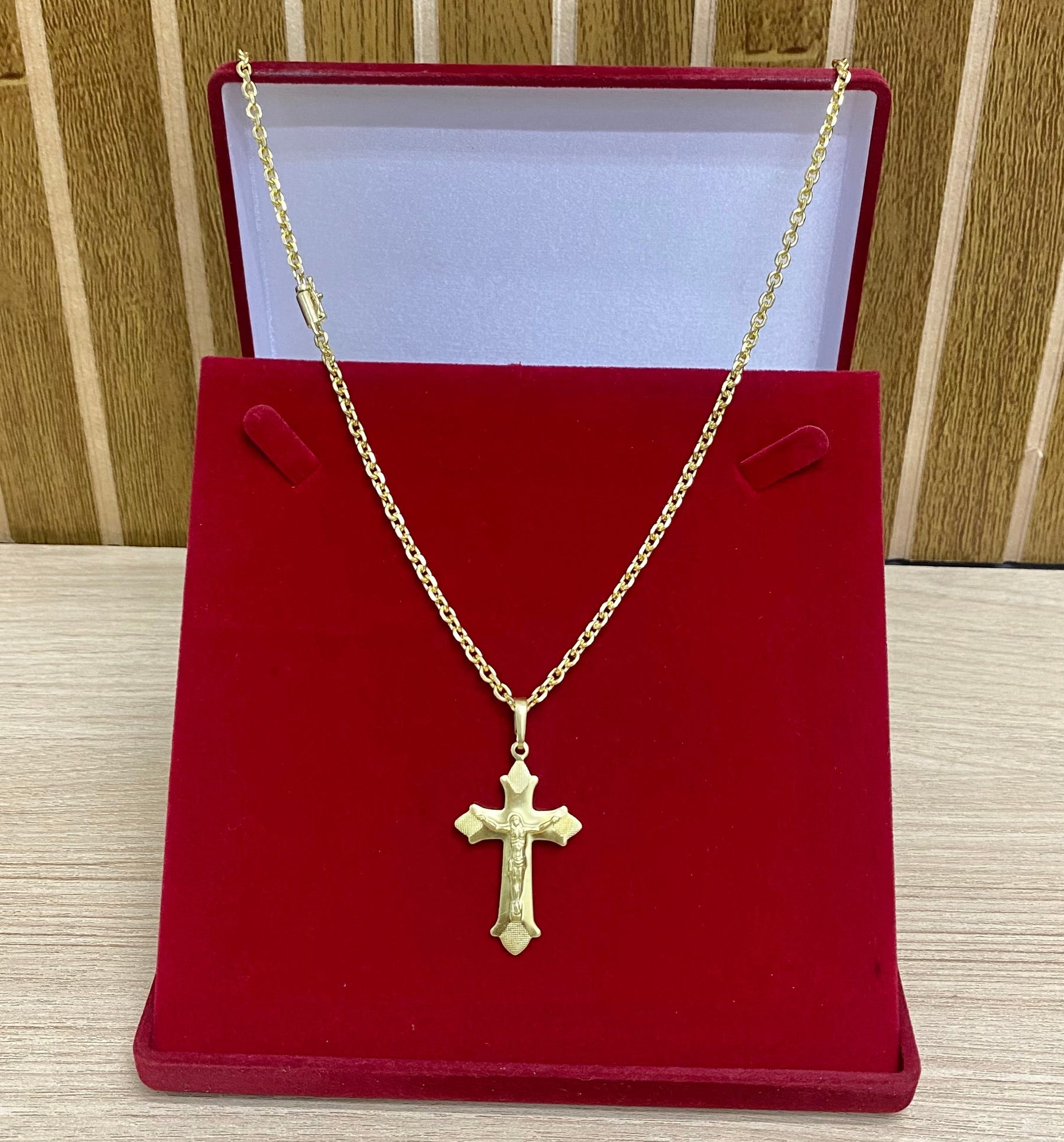 CORRENTE ELO CADEADO QUINA 4MM + PINGENTE BRINDE + PULSEIRA BRINDE