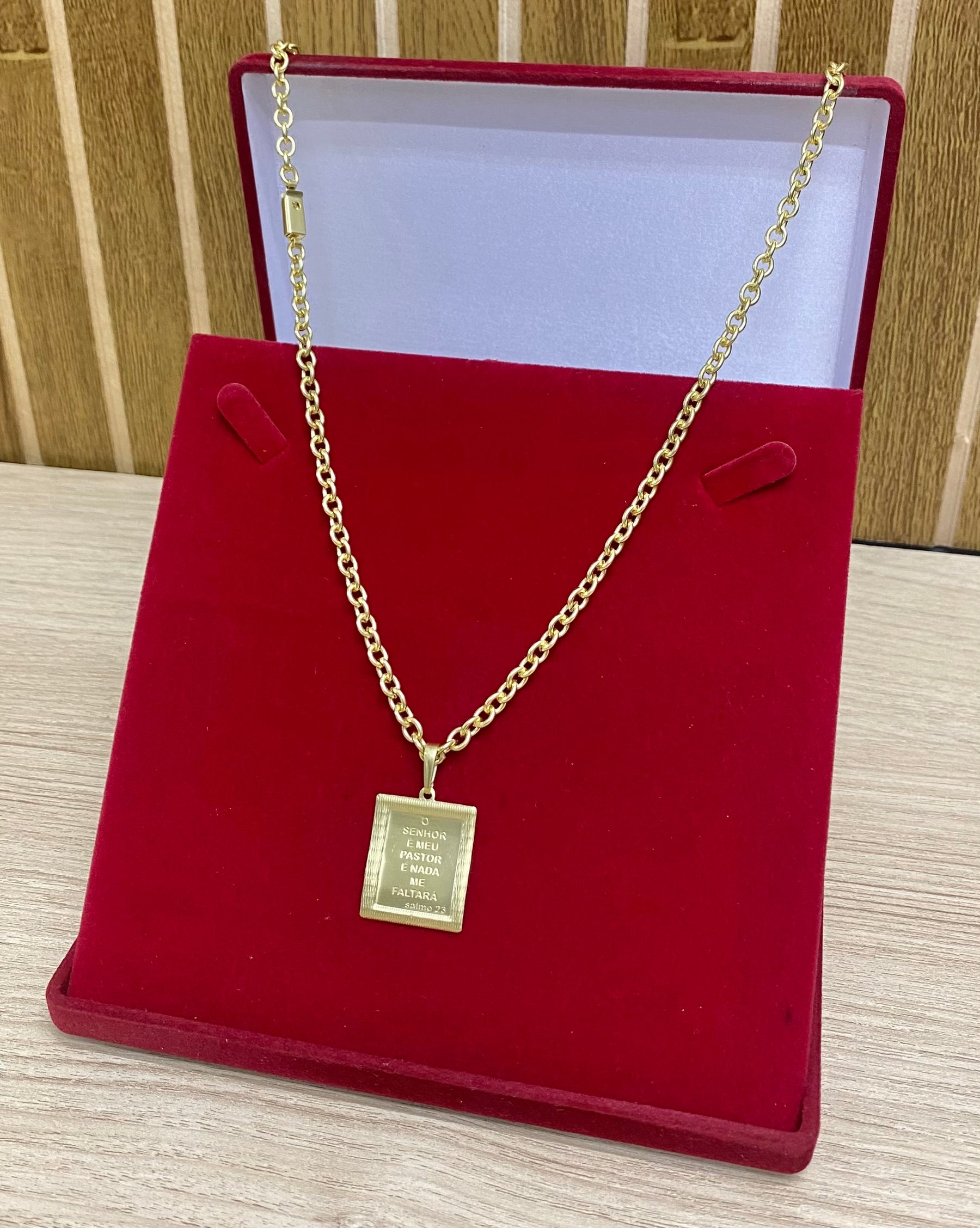 CORRENTE ELO CADEADO BOLEADO 4MM + PINGENTE BRINDE + PULSEIRA BRINDE