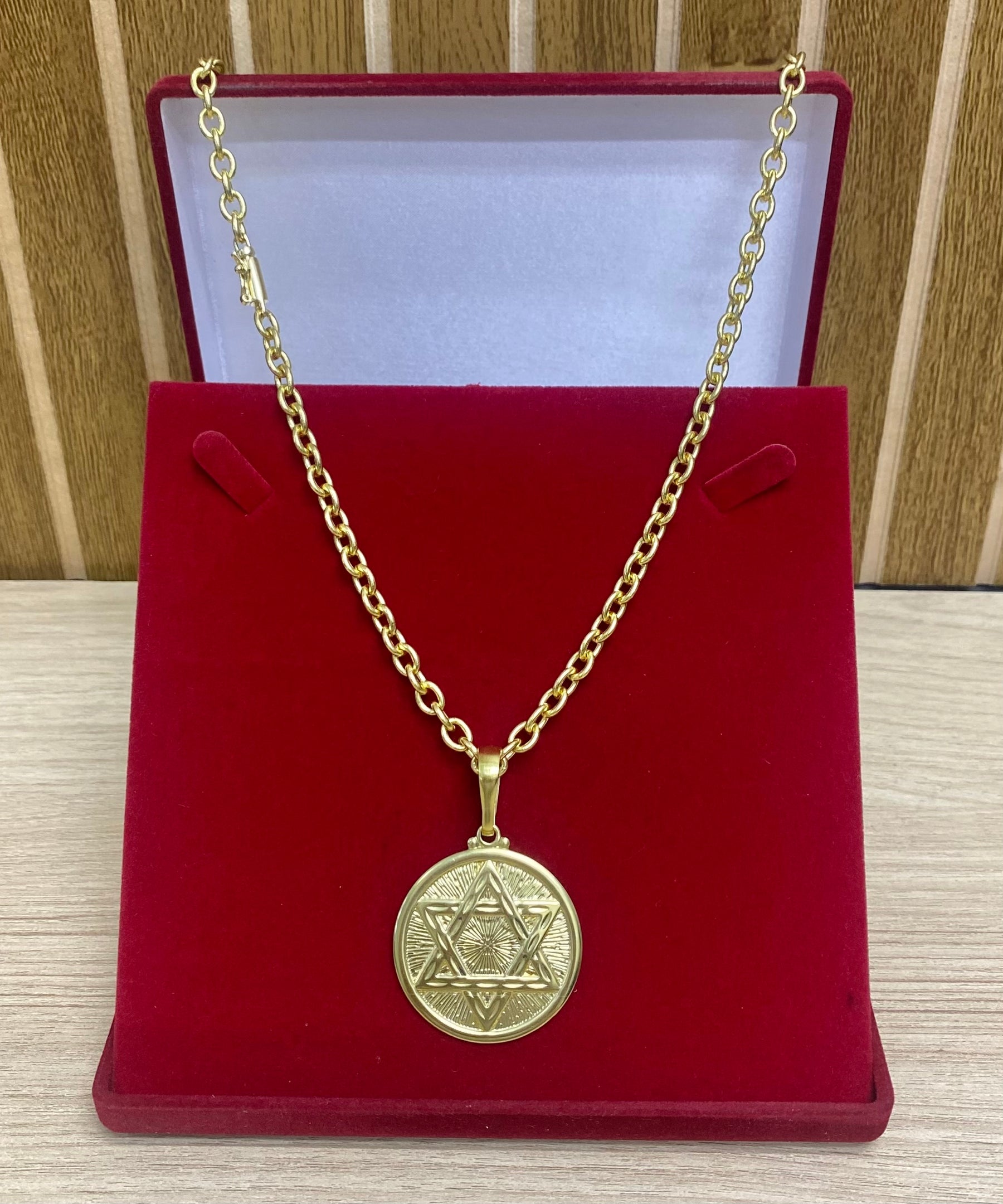 CORRENTE ELO CADEADO BOLEADO 6MM + PINGENTE BRINDE + PULSEIRA BRINDE