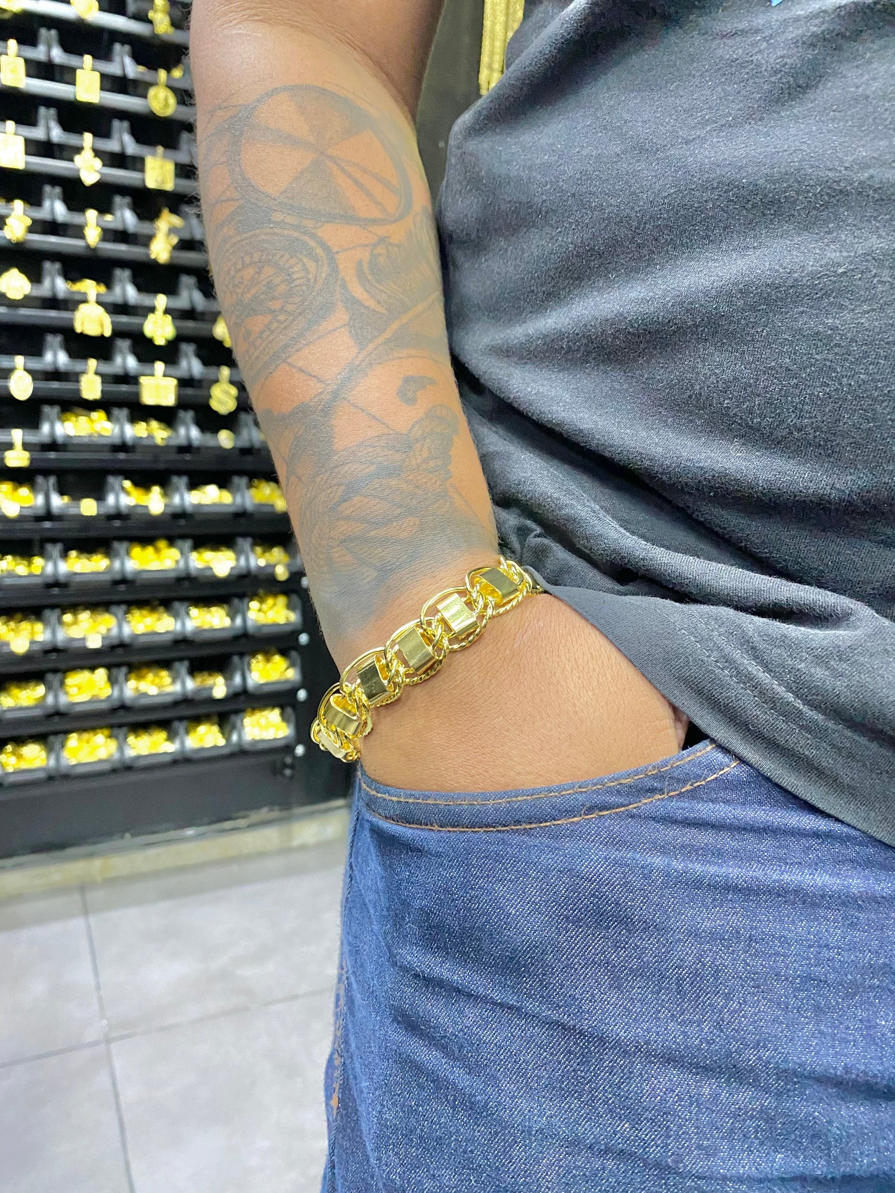 PULSEIRA DUBAI FRISADO 14MM - WRDJOIAS