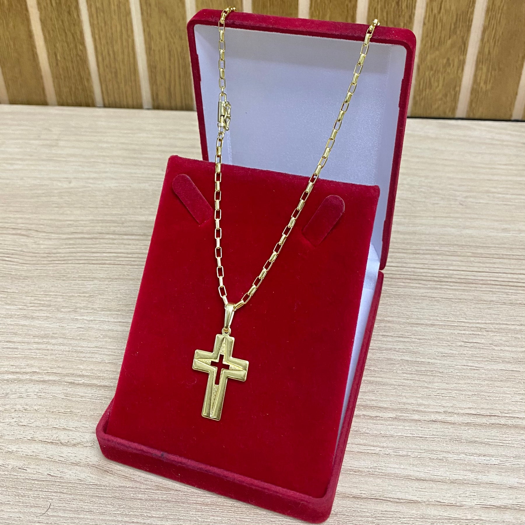 CORRENTE ELO CARTIER BOLEADO 2MM + PULSEIRA BRINDE + PINGENTE BRINDE