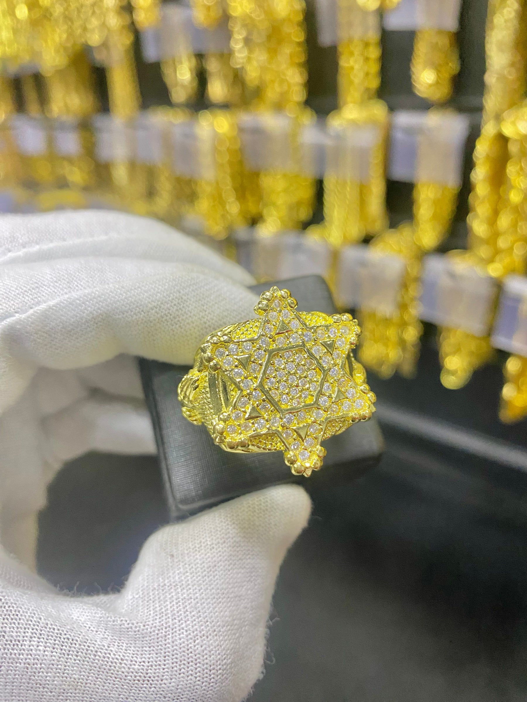ANEL ESTRELA DE DAVI CRAV GRANDE (PEDRAS BRANCAS)