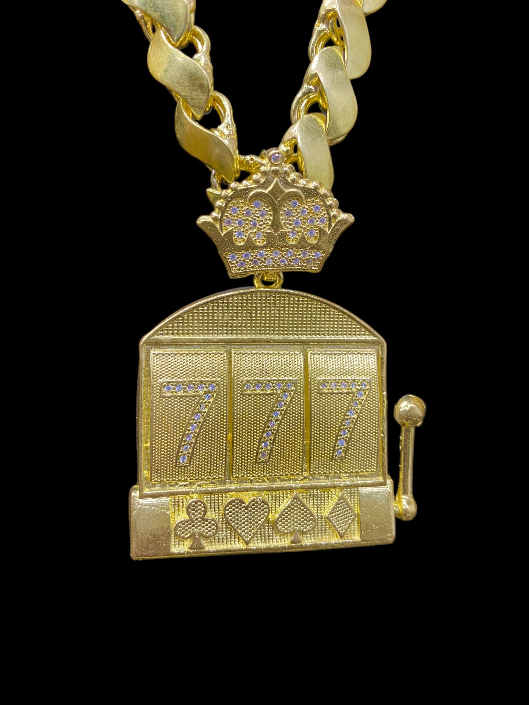 PINGENTE CASSINO 777 CRAVEJADO. - WRDJOIAS