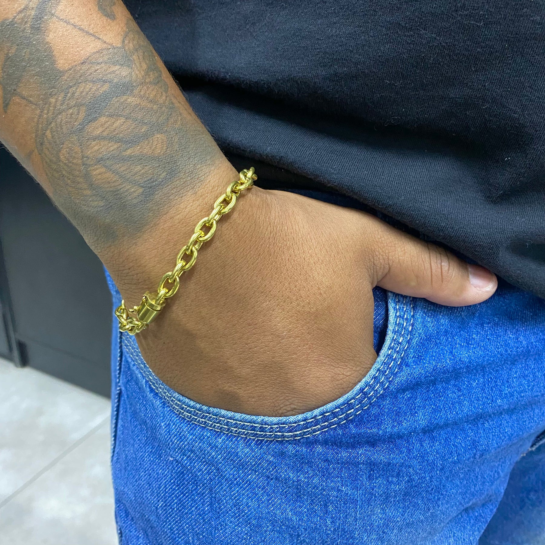 PULSEIRA ELO CADEADO 8MM - WRDJOIAS