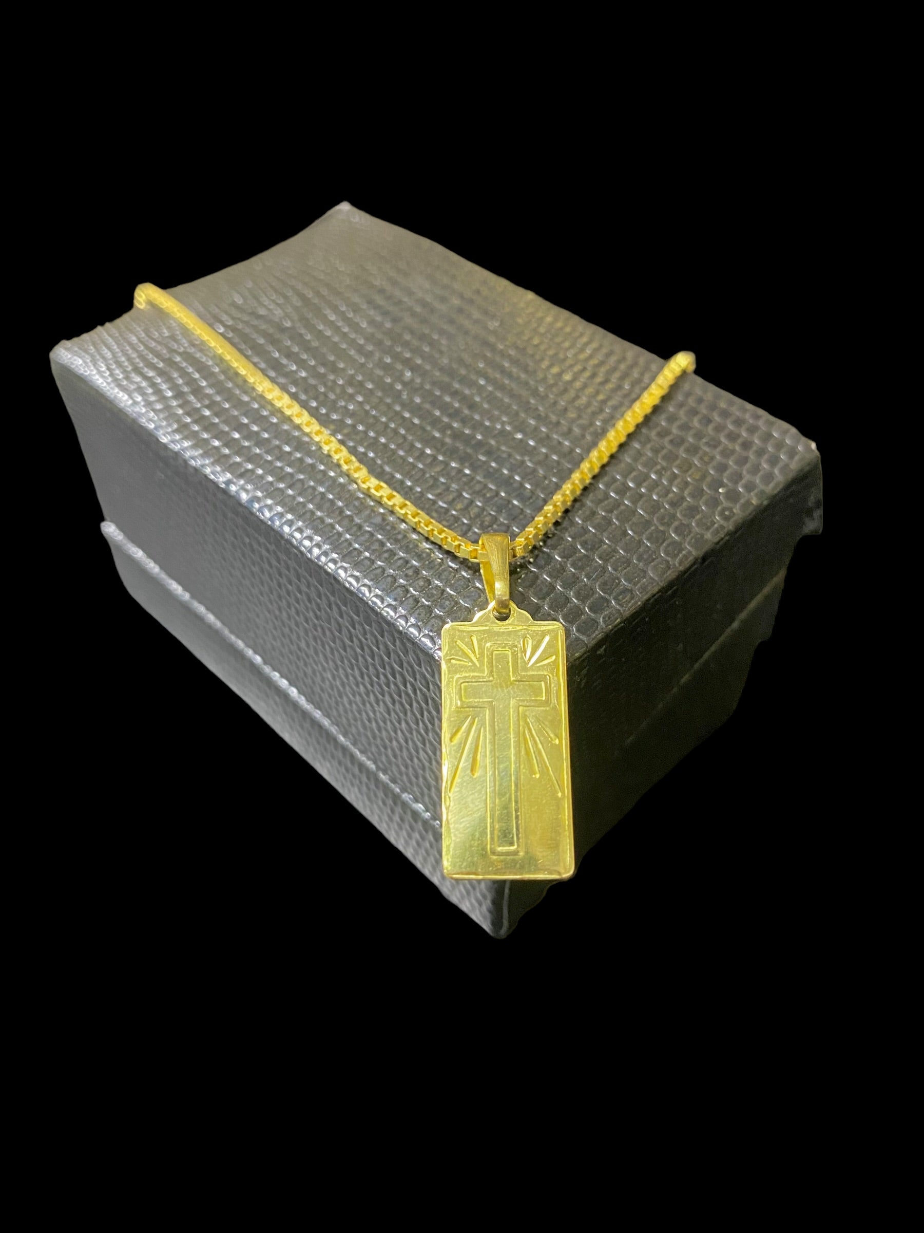 PINGENTE PLACA CRUZ - WRDJOIAS