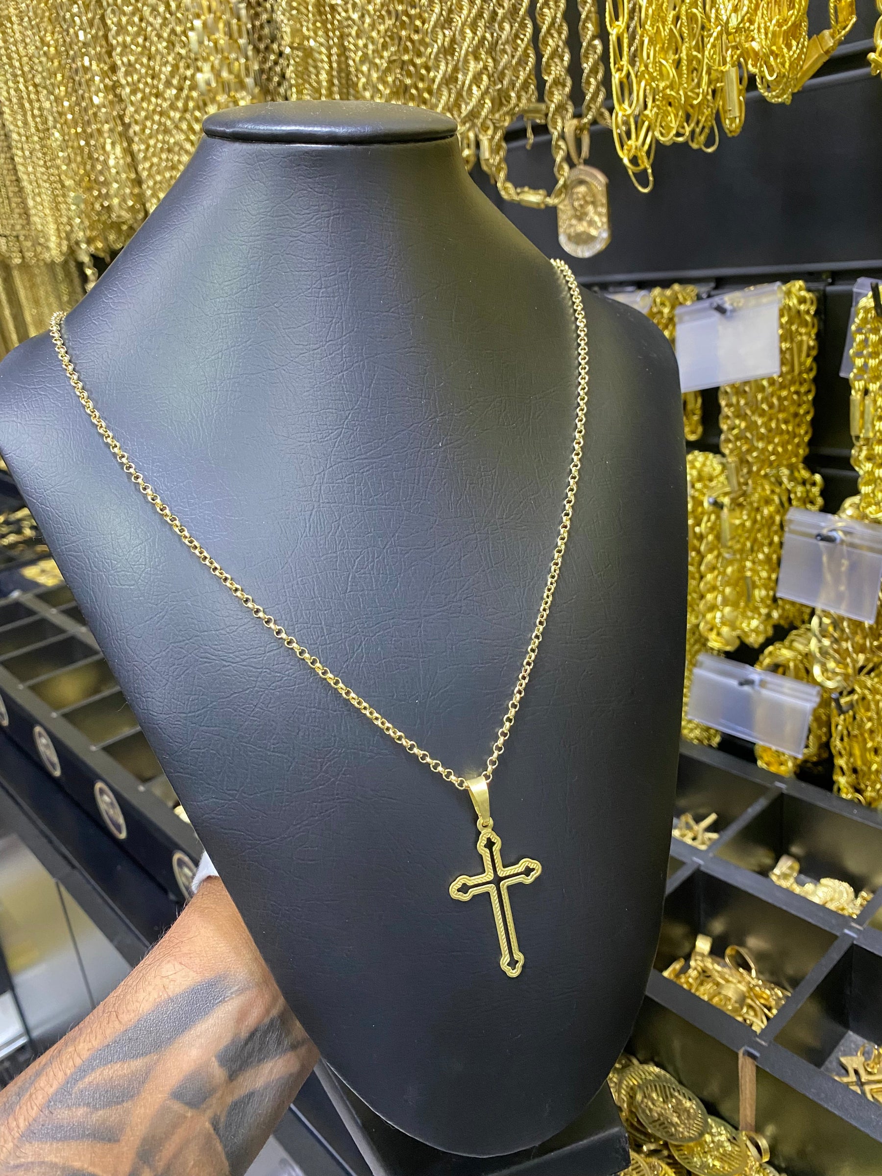 CORRENTE ELO PORTUGUÊS 2MM C/PING CRUZ VAZADA - WRDJOIAS