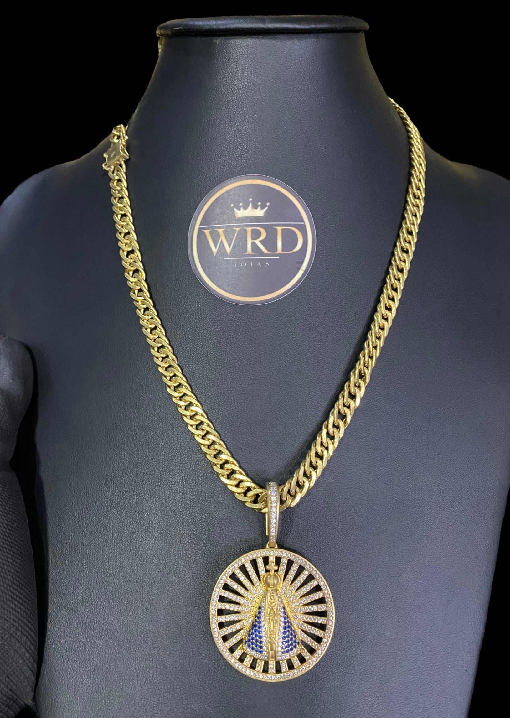 Corrente elo Grumet 10MM + pingente Santa 3D Cravejada - WRDJOIAS