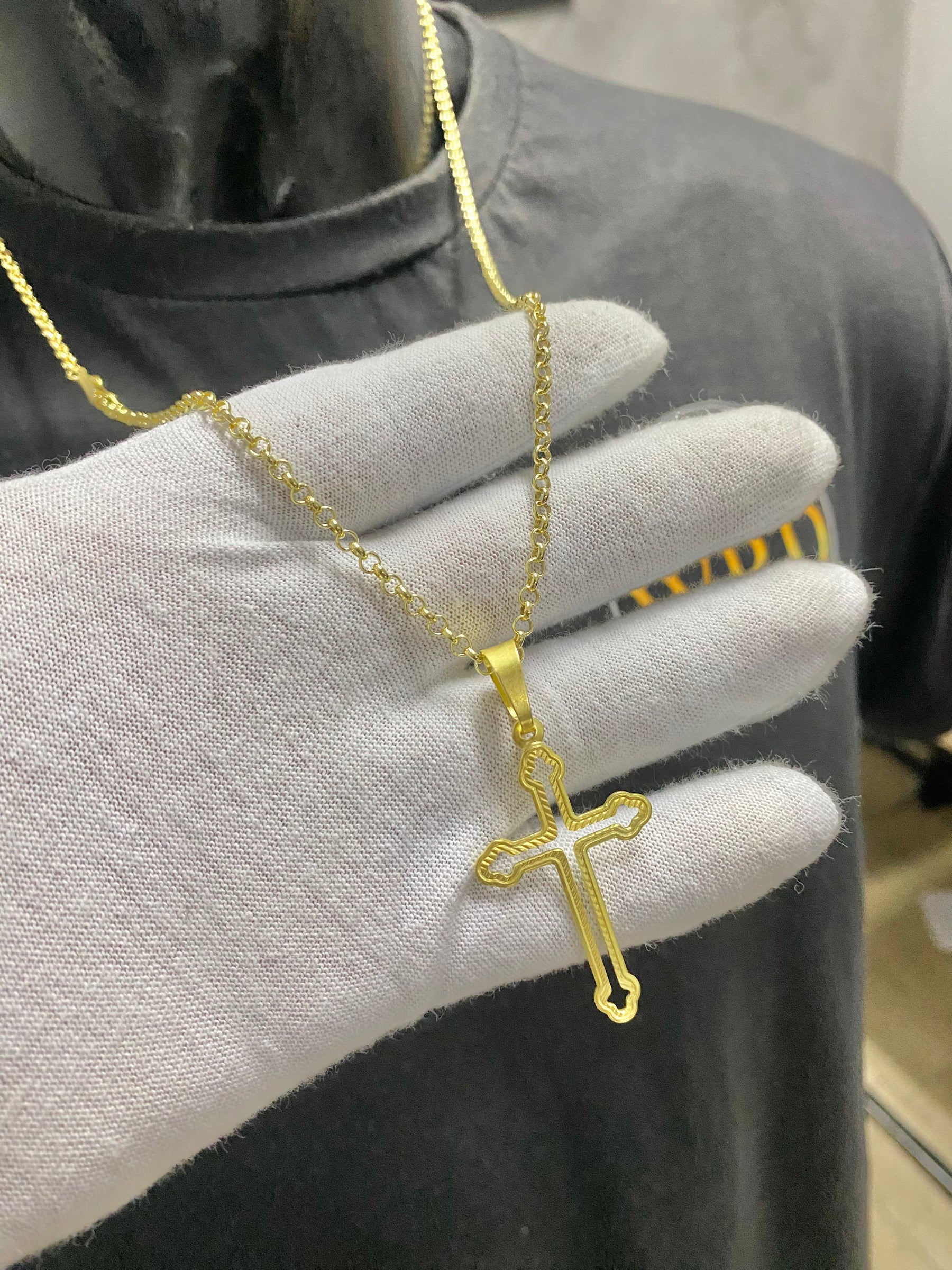 CORRENTE ELO PORTUGUÊS 2MM C/PING CRUZ VAZADA - WRDJOIAS