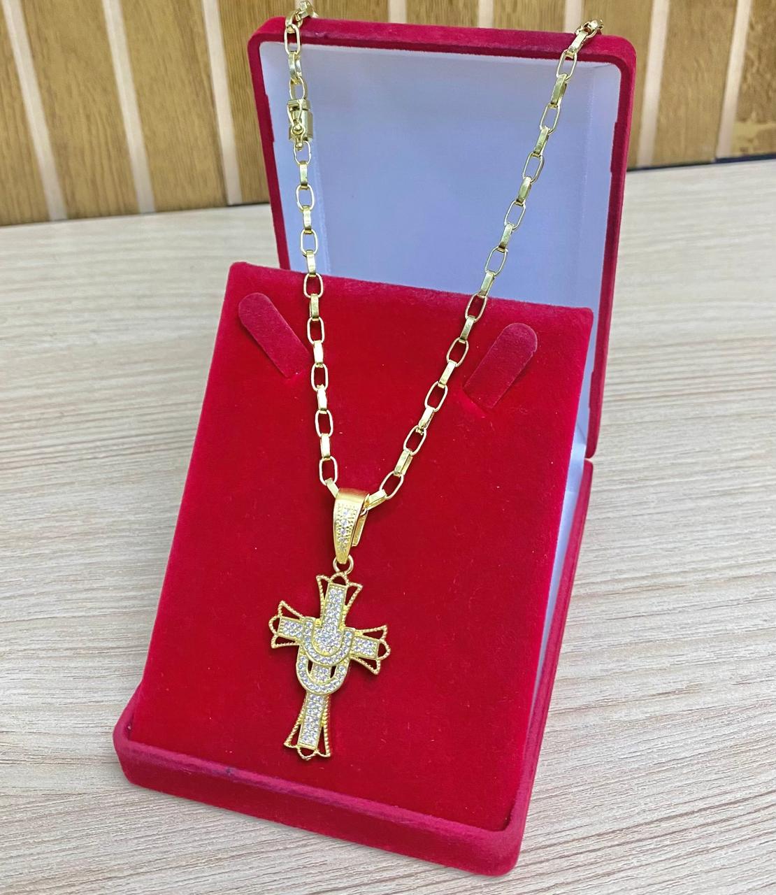 CORRENTE ELO CARTIER BOLEADO 6MM + PINGENTE CRUZ CRAVEJADA 3D