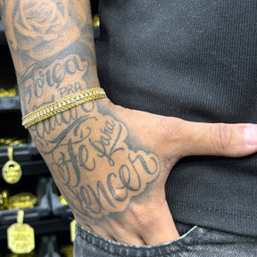 PULSEIRA BRACELETE CADEADO DUPLO CRAVEJADO C/ BANHO DE OURO 18K