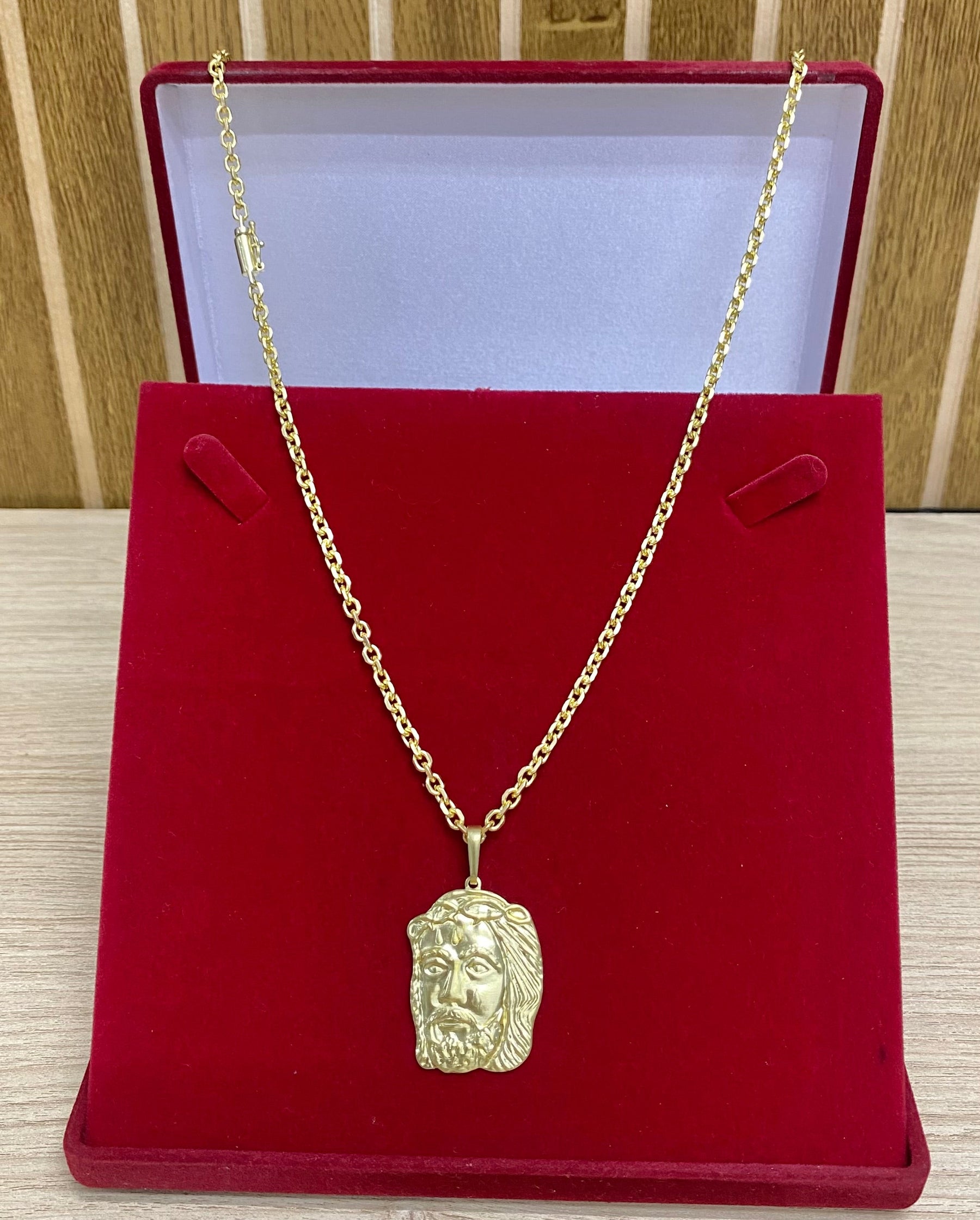 CORRENTE ELO CADEADO QUINA 4MM + PINGENTE BRINDE + PULSEIRA BRINDE