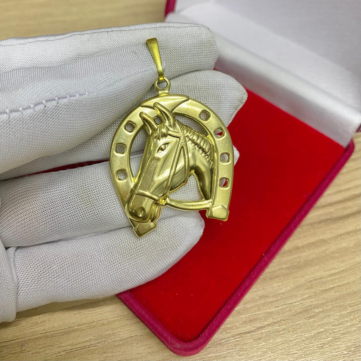 PINGENTE FERRADURA CAVALO