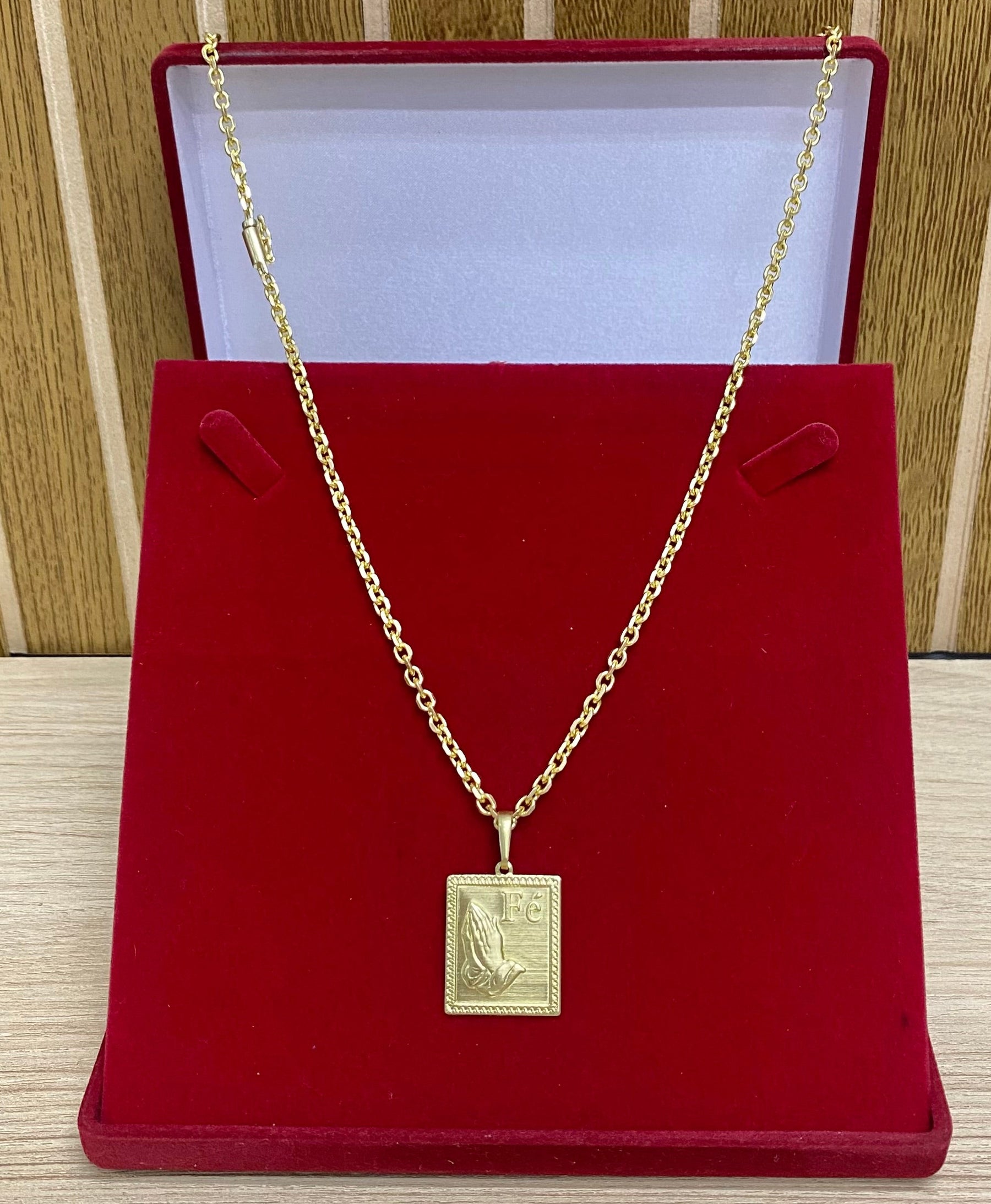 CORRENTE ELO CADEADO QUINA 4MM + PINGENTES