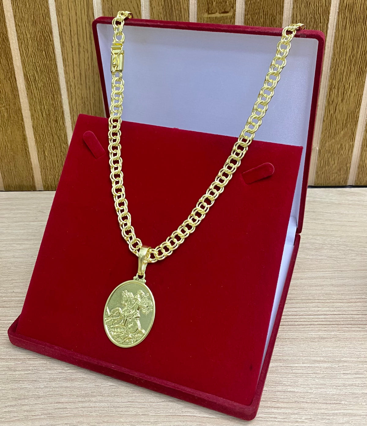 CORRENTE ELO FRISO DUPLO 10MM + PINGENTE SÃO JORGE OVAL