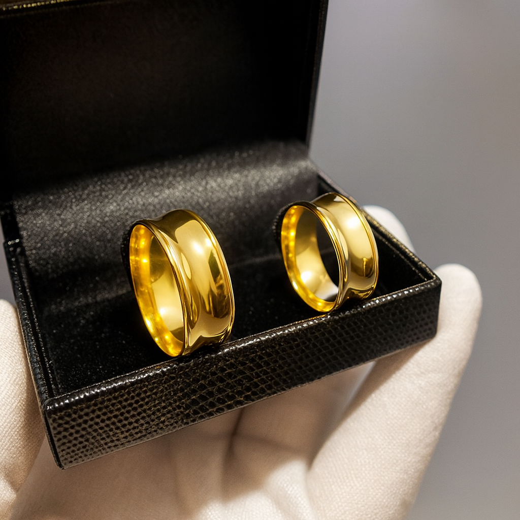 PAR DE ALIANÇAS MOD CÔNCAVA POLIDA 8MM