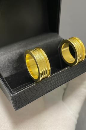 PAR DE ALIANÇAS MOD BULGARI 02 FRISOS 10MM