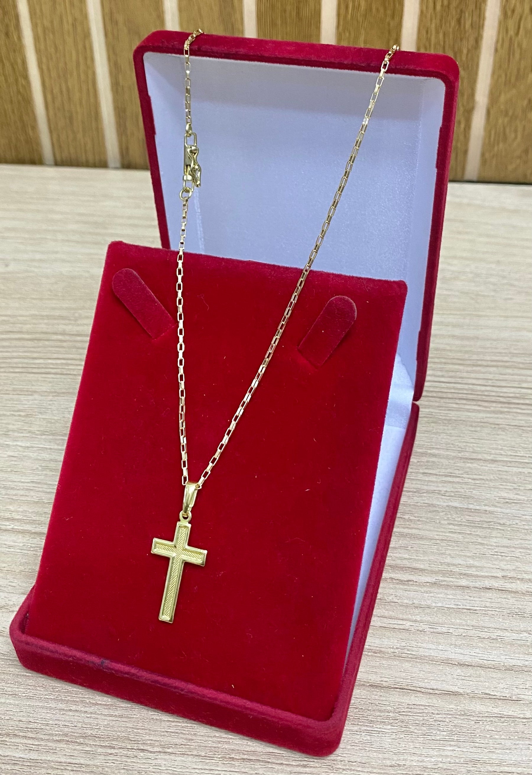 CORRENTE ELO CAIXOTINHO 1MM + PULSEIRA BRINDE + PINGENTE BRINDE