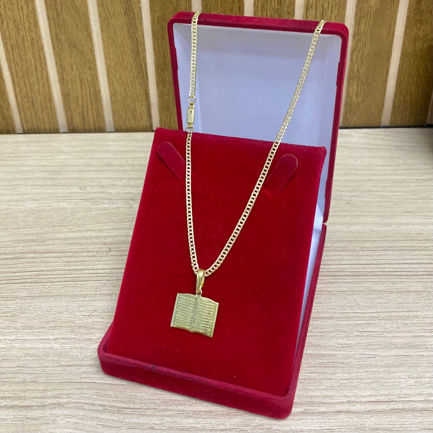 KIT CORRENTE ELO GRUMET 2MM + PULSEIRA BRINDE + PINGENTE BRINDE