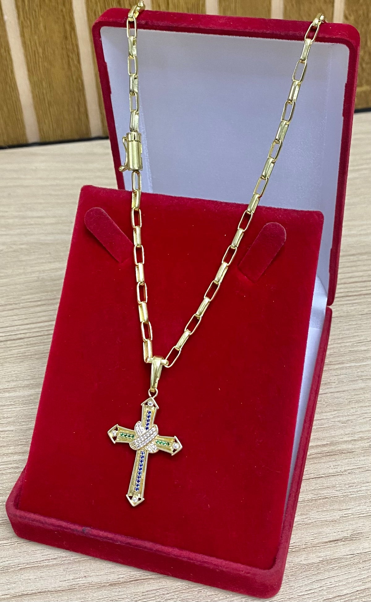 CORRENTE ELO CARTIER RETO 5MM + PINGENTE CRUZ CRAV COLORIDA