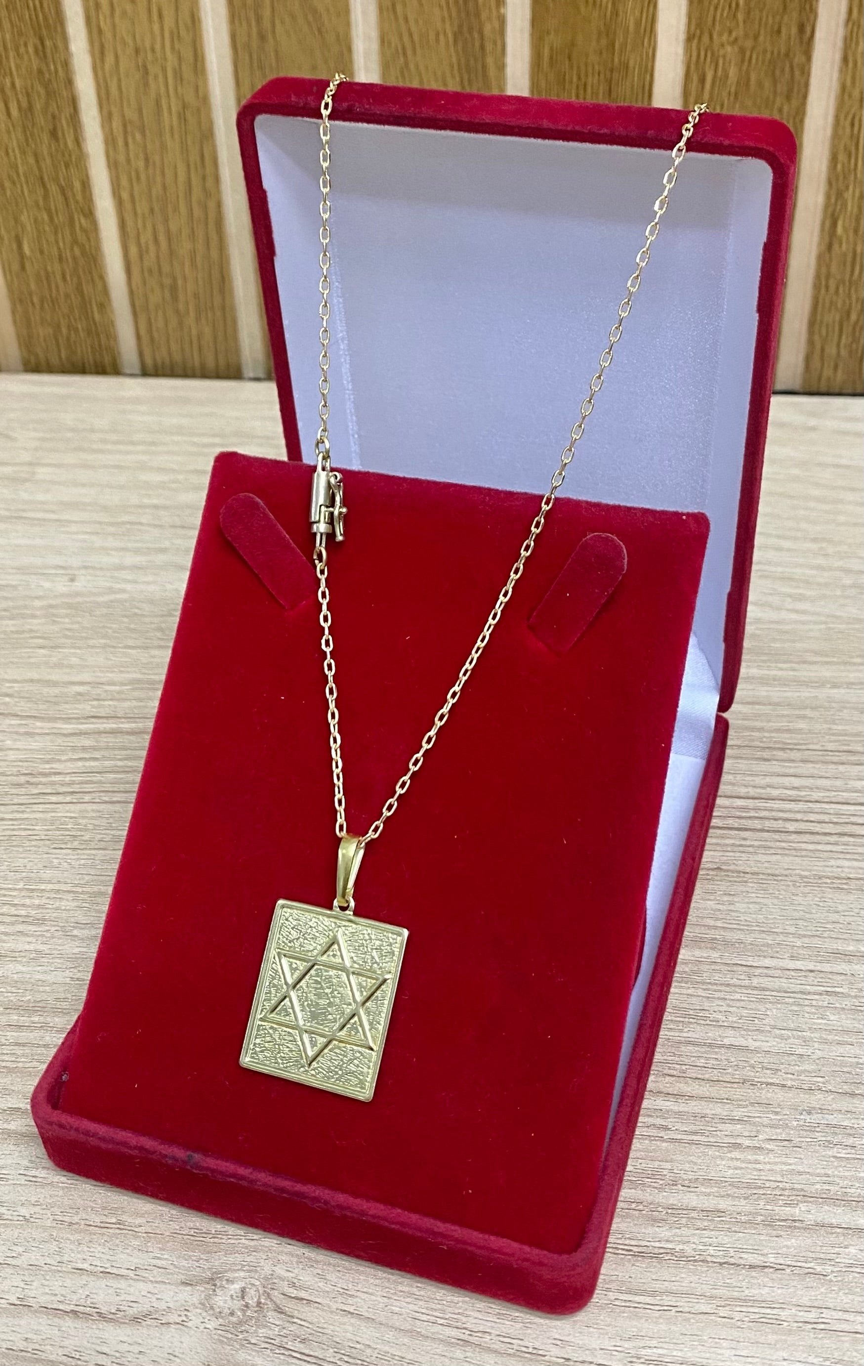 CORRENTE ELO CADEADO 2MM + PULSEIRA BRINDE + PINGENTE BRINDE