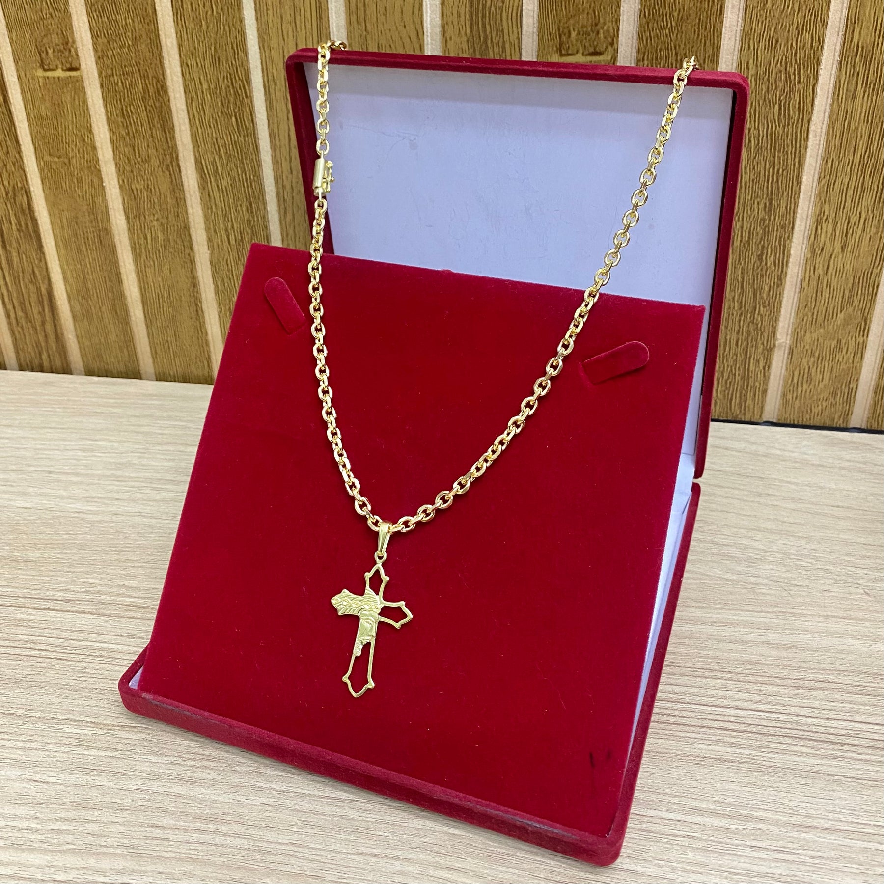 CORRENTE ELO CADEADO QUINA 6MM + PINGENTE BRINDE + PULSEIRA DE BRINDE